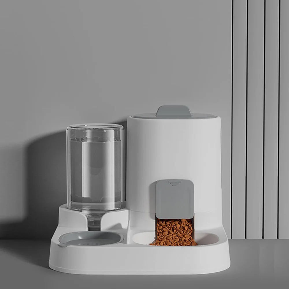 Spill-Proof Dual Bowl for Dog and Cat Food and Water