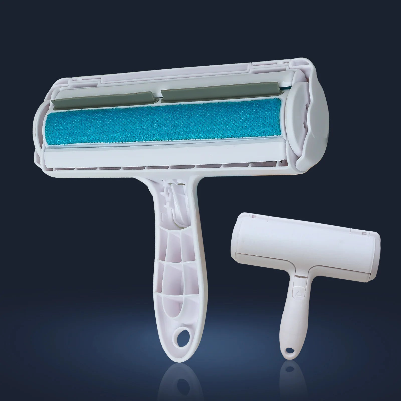 Handheld pet hair remover roller with turquoise roller head and storage chamber