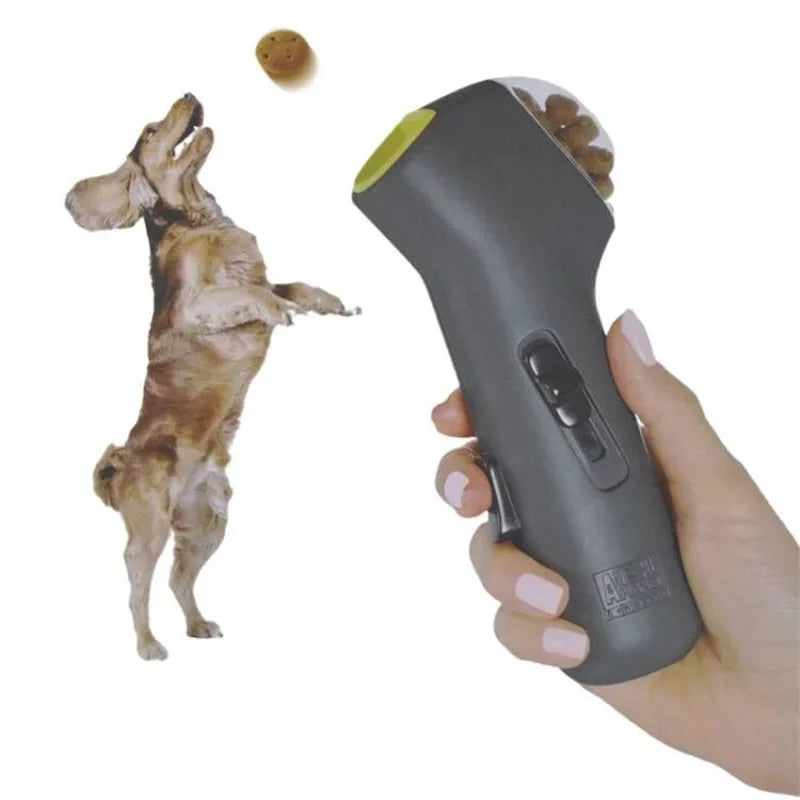 Snack Catapult Launcher Outdoor Toy for Dogs | PawJoyKwT