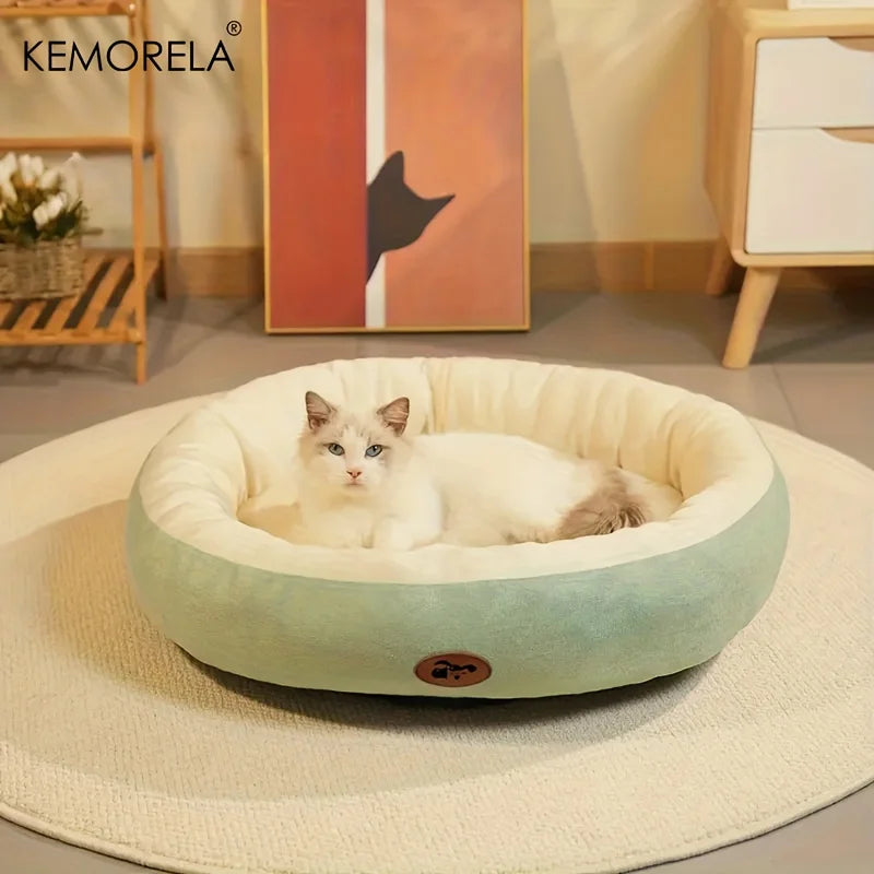 Plush Oval Pet Bed – Washable All-Season Cat & Dog Cushion