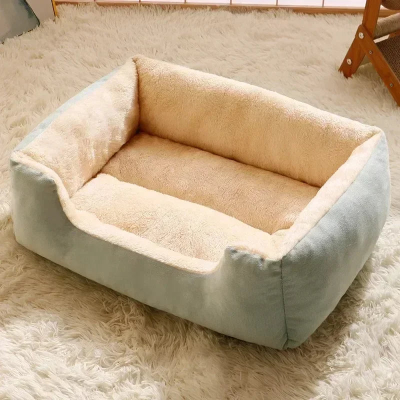Cat basket bed with cream fleece interior and light gray outer cushion, padded bolsters