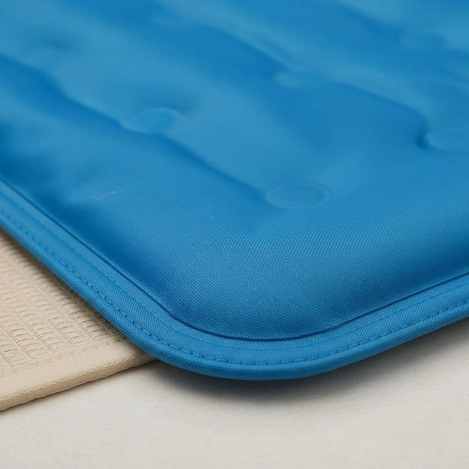 Gel Cooling Mat for Pets Breathable Waterproof Dog Cat Pad