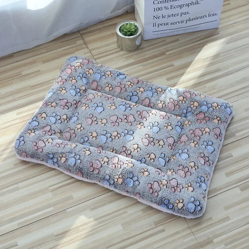 Double-Sided Plush Pet Sleeping Mat for Cats Dogs