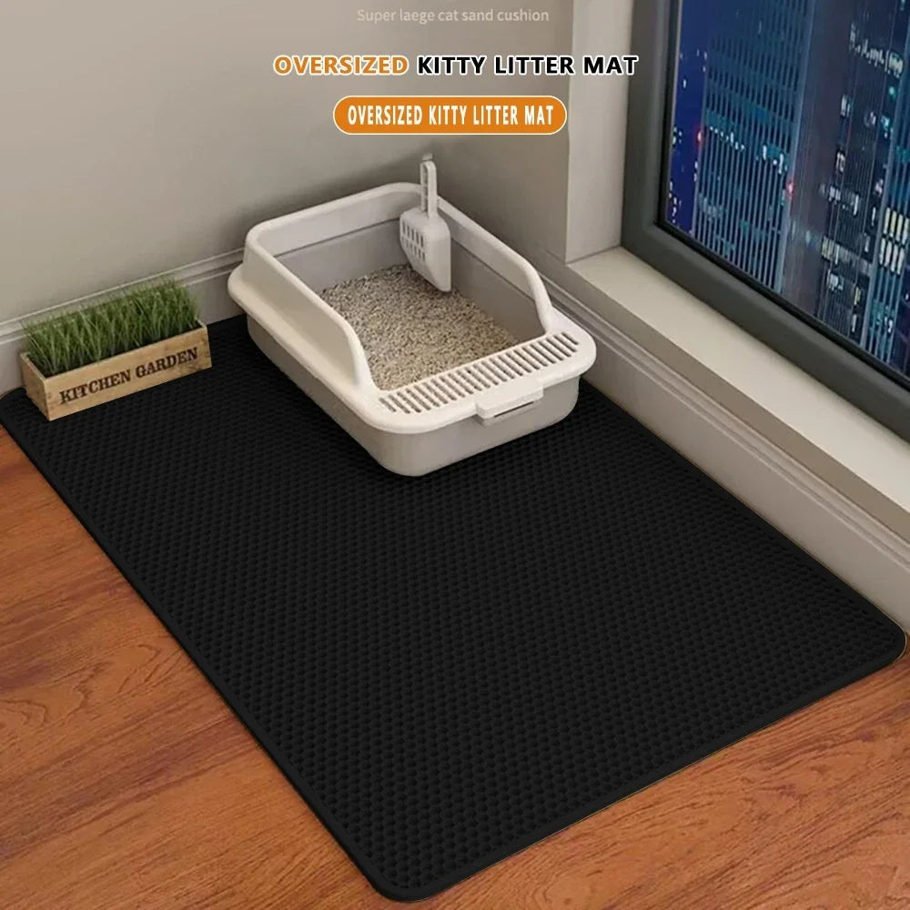 Oversized cat litter trapping mat, black with raised honeycomb grid